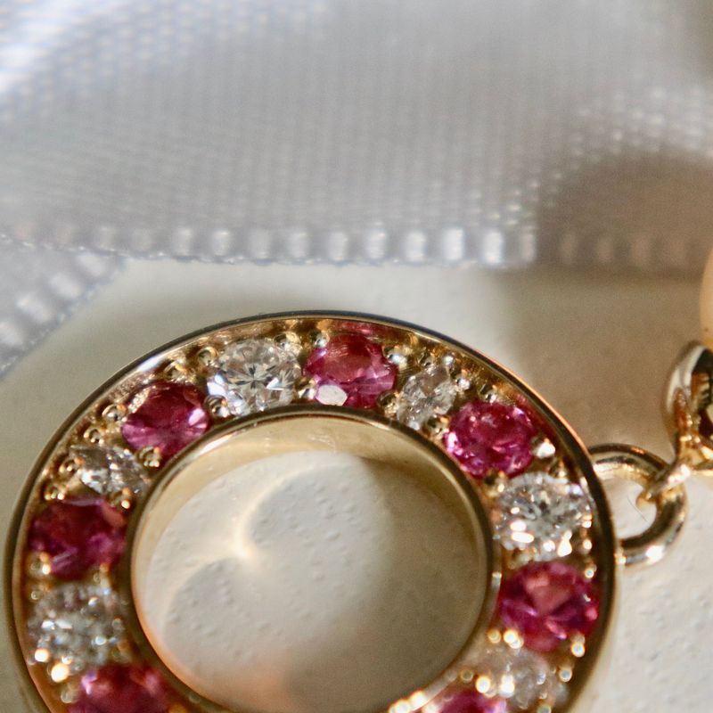 Collier de perles d'eau douce, or 14K serti de tourmalines et diamants