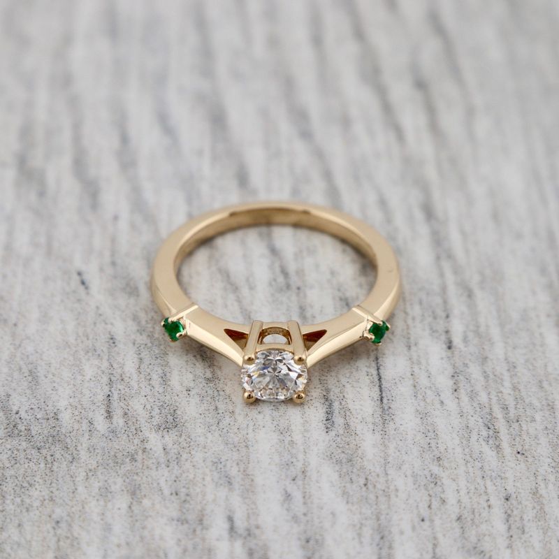 Bague ensemble D'alliance Émeraude et Diamant 0,5 ct