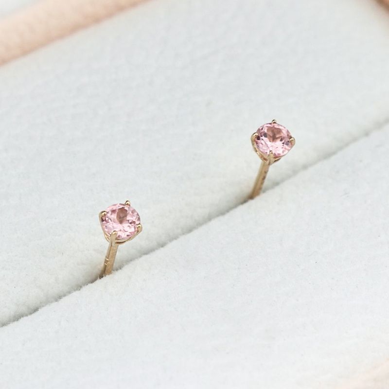 Boucles d'oreilles Classiques en or jaune 14K et saphirs