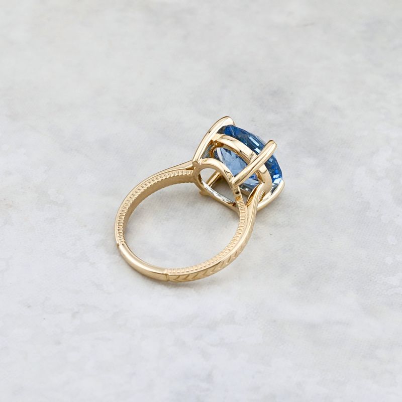 Bague Solitaire en or 14K - 18K ou platine et saphir