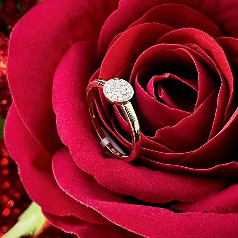Bague Solitaire en or 10K et diamants -  10pts