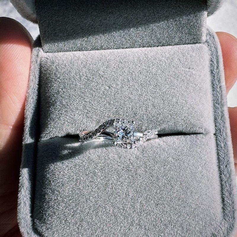 Bague Princesse en or 14K et diamants