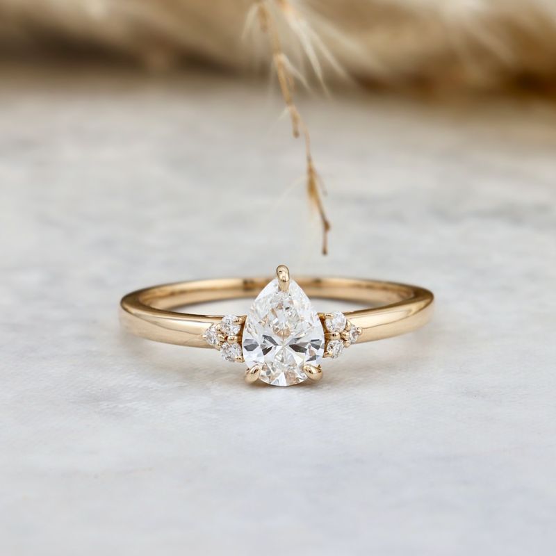 Bague Cluster or 14K -18K ou platine et diamants