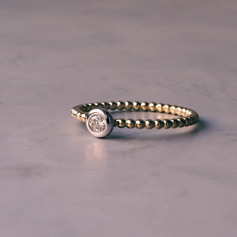 Bague Épure en or 14K - 18K et diamant 0,07 CT