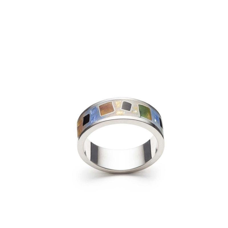 Bague contemporaine