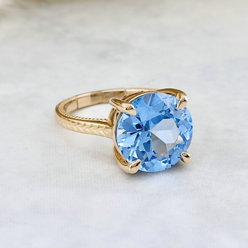 Bague Solitaire en or 14K - 18K ou platine et saphir