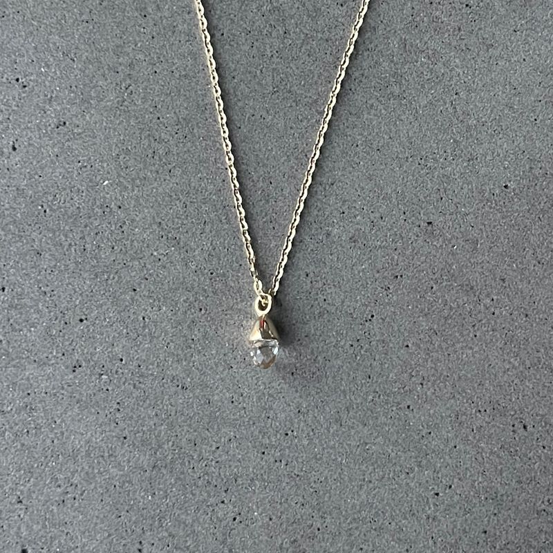 Collier Éclat d'amour en argent sterling ou or jaune 10K