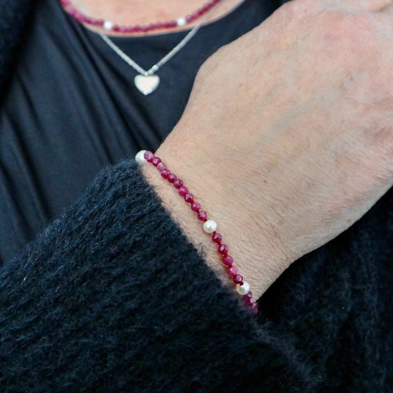 Bracelet Vibrance en perles et rubis
