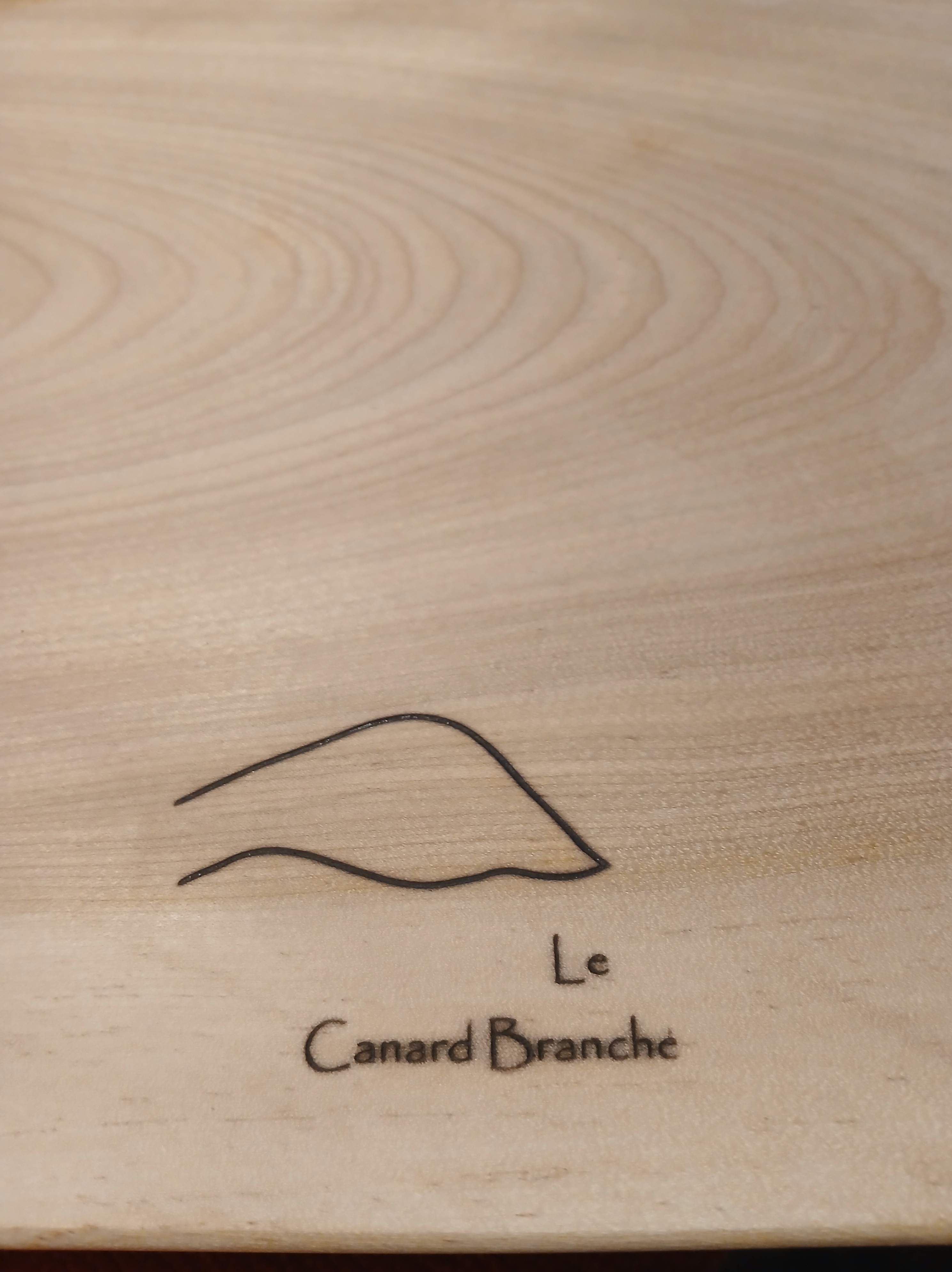 Le Canard Branché